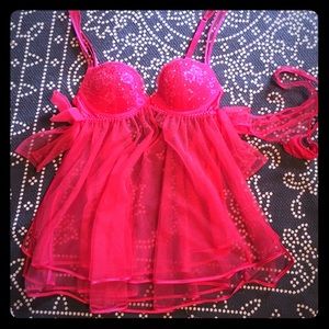 NWOT Victoria Secret babydoll, built in cups.
